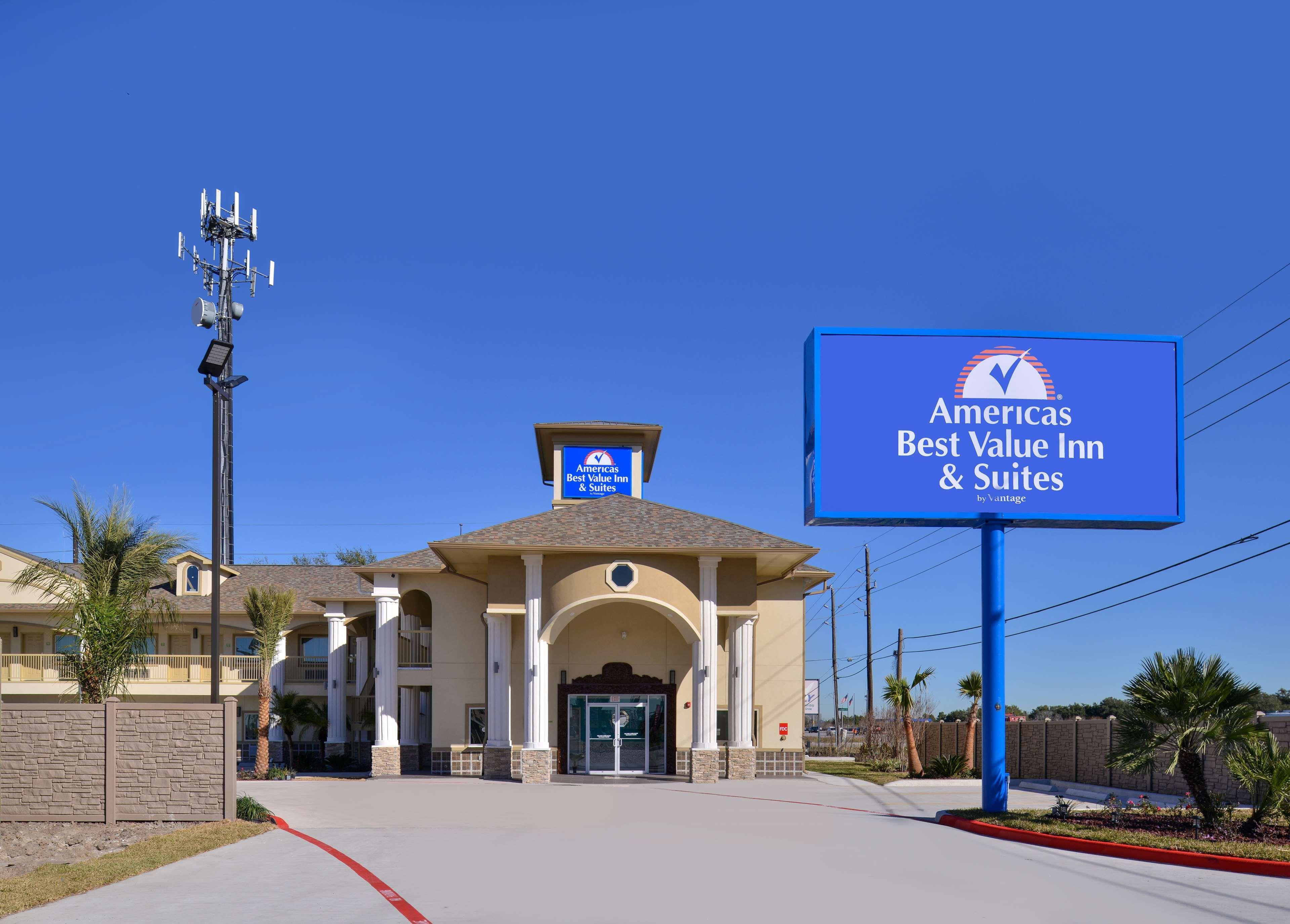 Americas Best Value Inn & Suites - Houston/Hwy 6 & Westpark Mission Bend Buitenkant foto